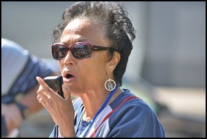 Rosilyn Stearnes-Brown, the daughter of legendary Negro League baseball player “Turkey” Stearnes, address the gathering at last week’s unveiling of a historic maker for Hamtramck Stadium.