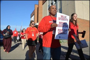 Dickinson East Elementary School teachers joined teachers at other Hamtramck Public Schools in a “walk-in” on Wednesday morning. Teachers were protesting underfunding for schools throughout the state.